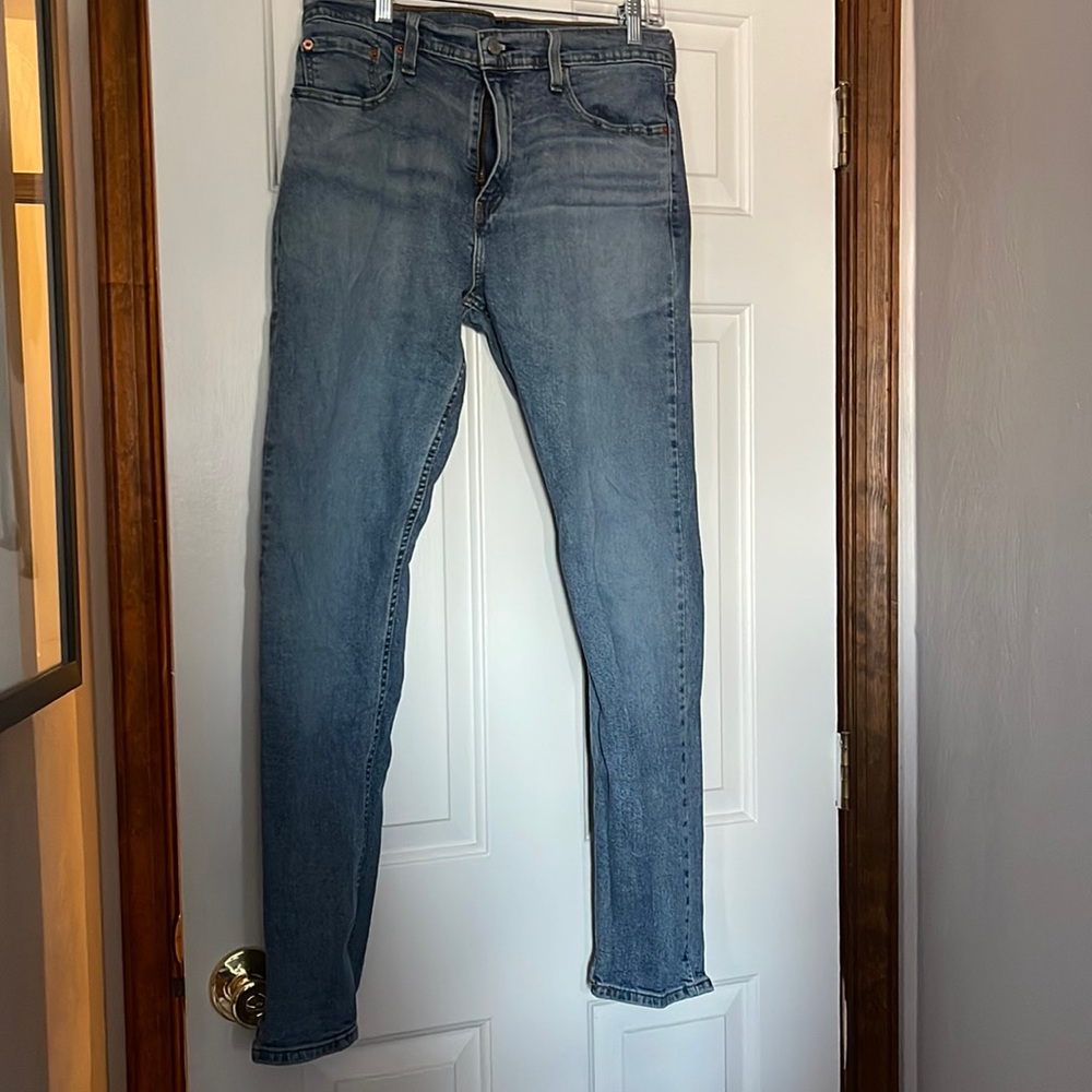 Levi’s mens jeans good condition barely worn